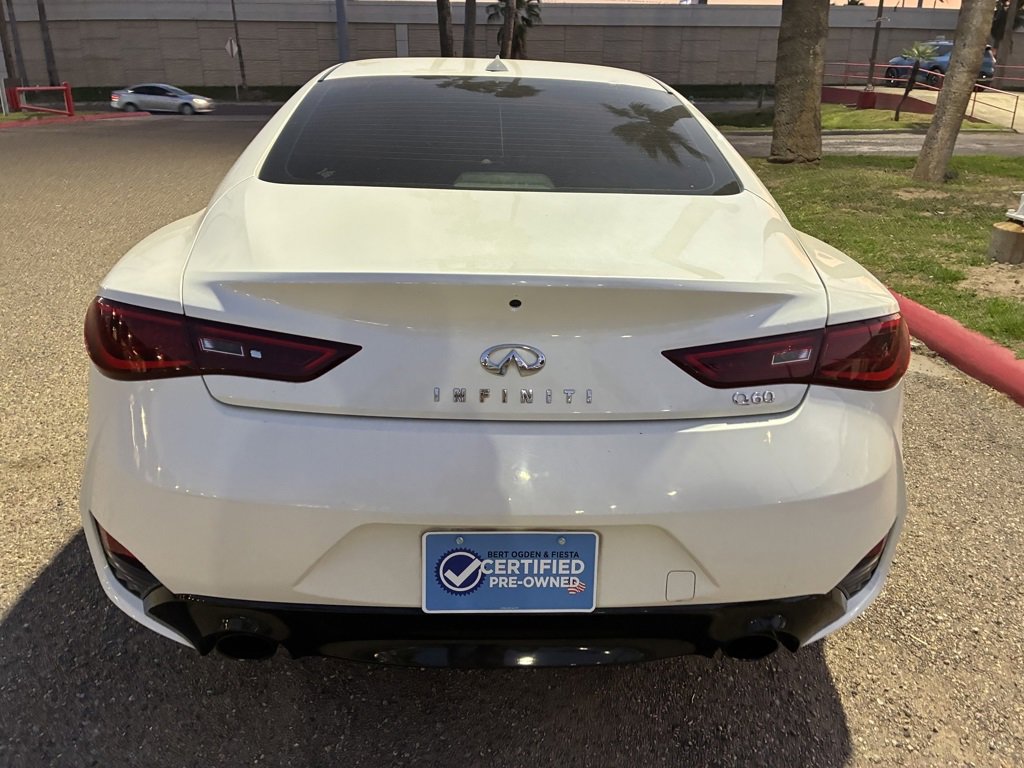 Used 2017 INFINITI Q60 w/ Premium Package image 6
