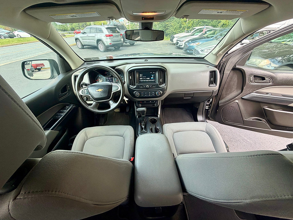 Used 2018 Chevrolet Colorado W/T w/ WT Convenience Package AWD/4WD image 11