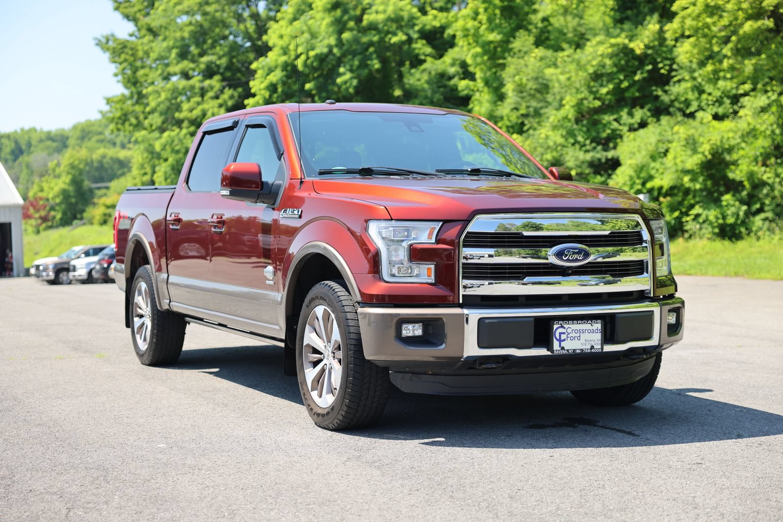 Used 2016 Ford F150 King Ranch w/ Equipment Group 601A Luxury AWD/4WD image 8