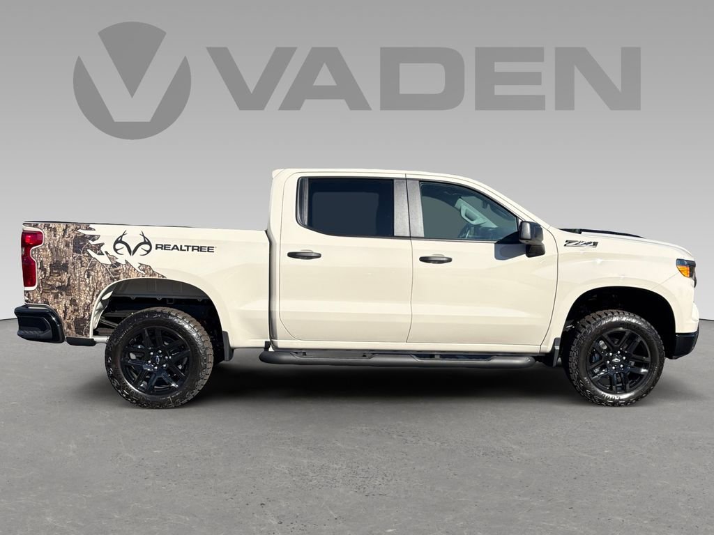 New 2026 Chevrolet Silverado 1500 Custom Trail Boss AWD/4WD image 6