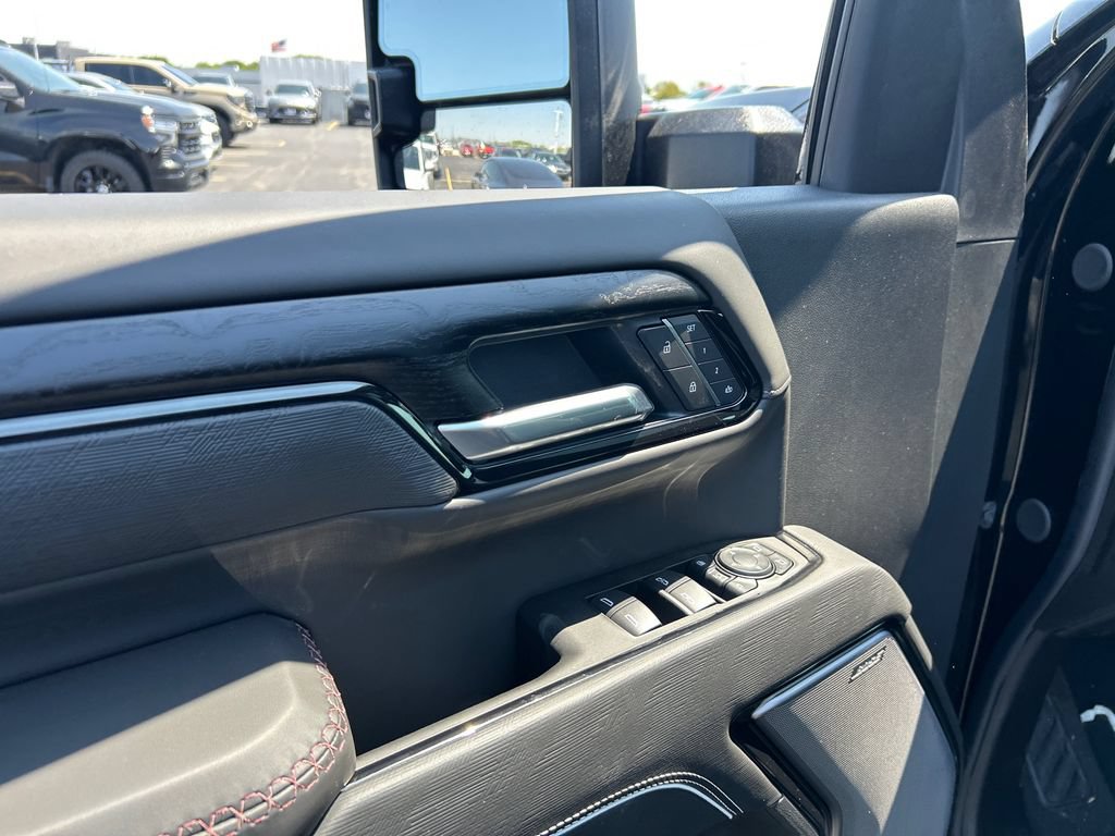 New 2026 GMC Sierra 2500 AT4X AWD/4WD image 15