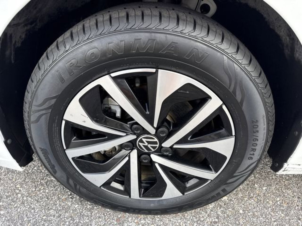 Used 2024 Volkswagen Jetta S FWD image 39