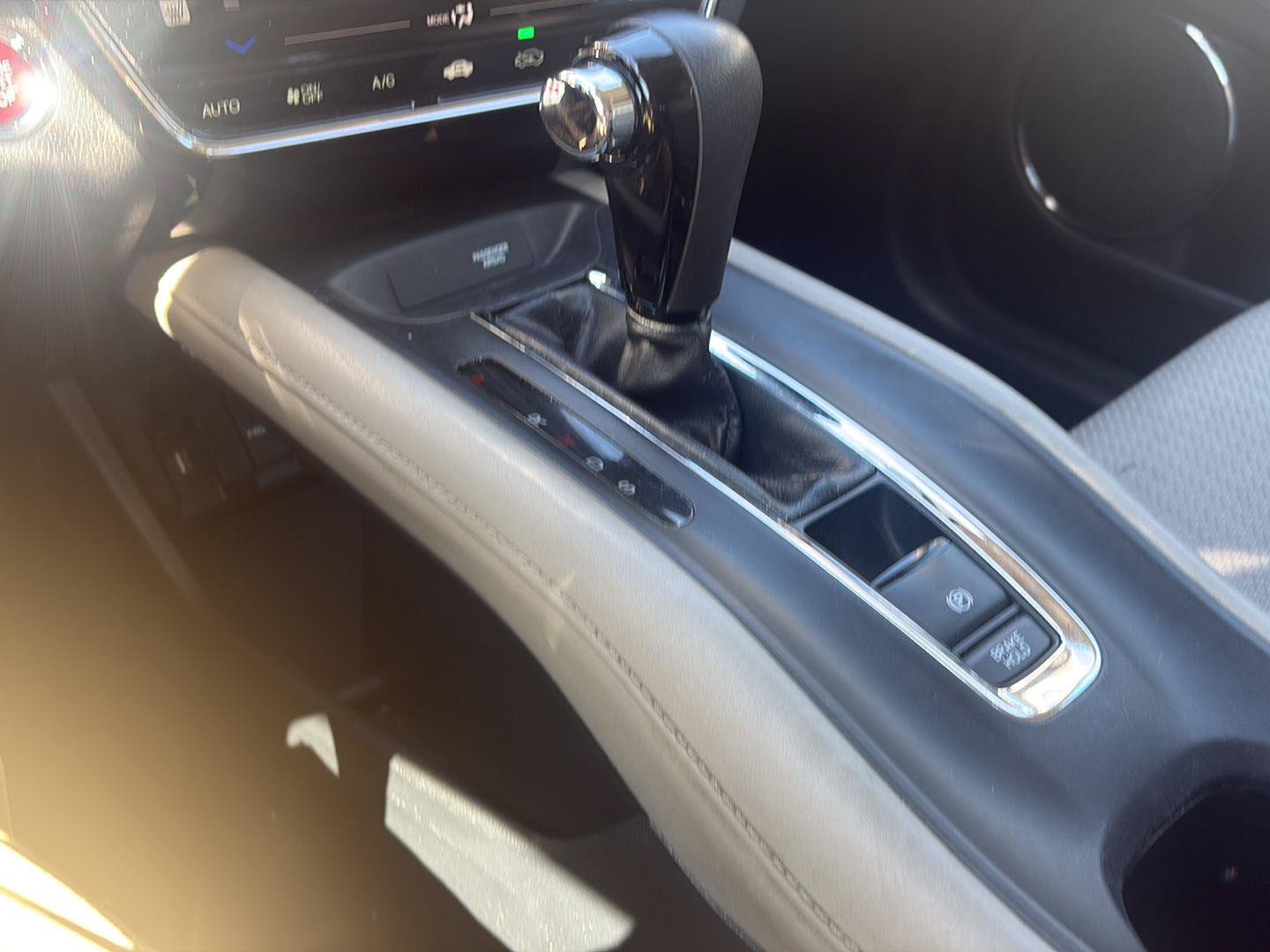 Used 2016 Honda HR-V EX image 15