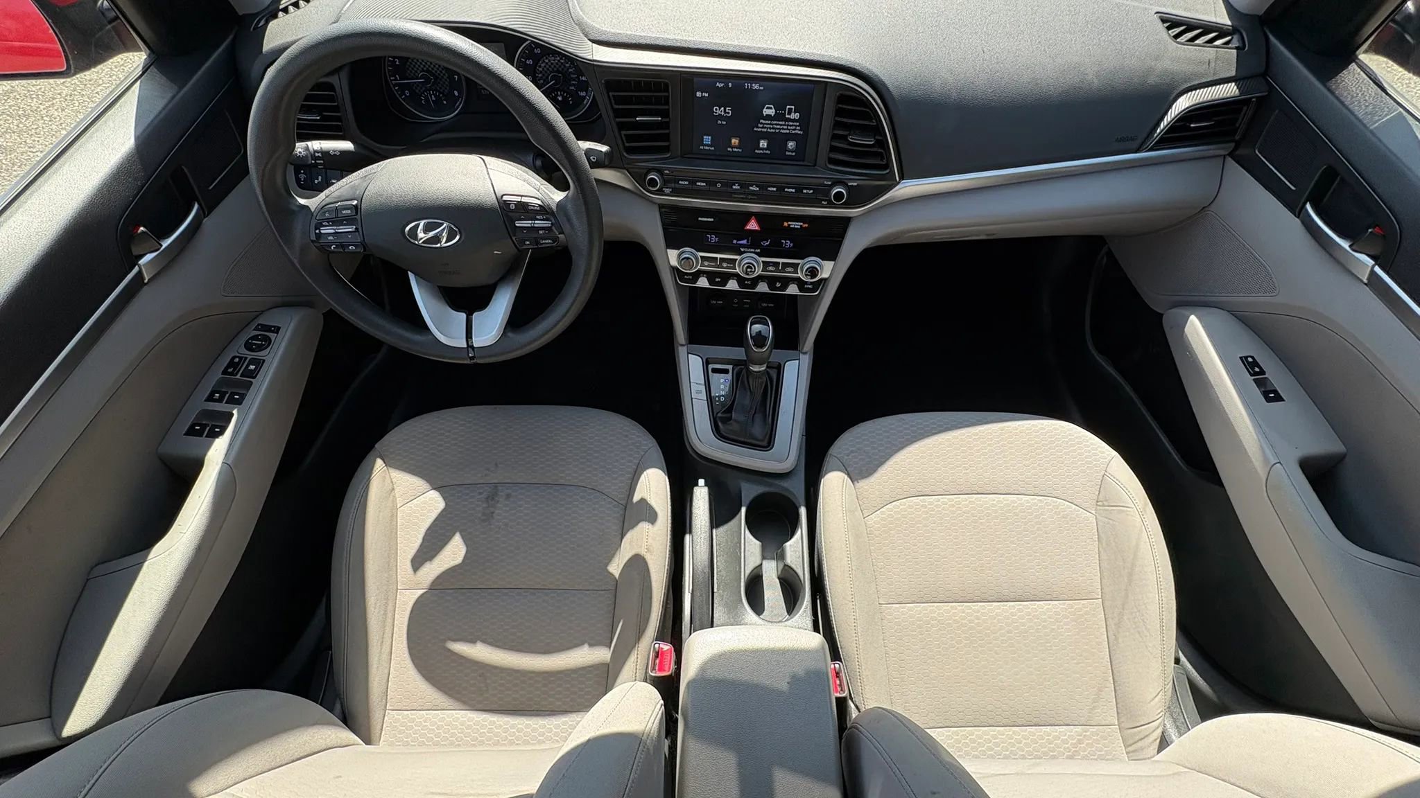 Used 2020 Hyundai Elantra SEL FWD image 24