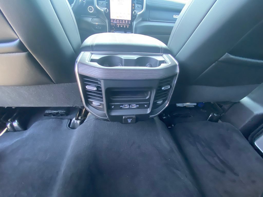 Used 2025 RAM 3500 Laramie AWD/4WD image 23