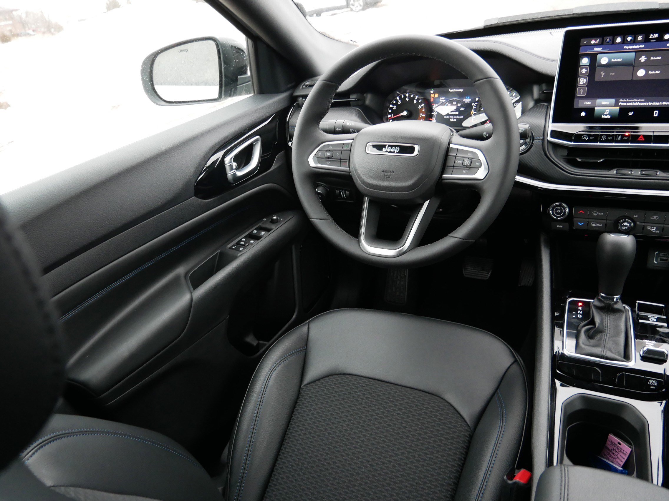 New 2026 Jeep Compass Latitude AWD/4WD image 9