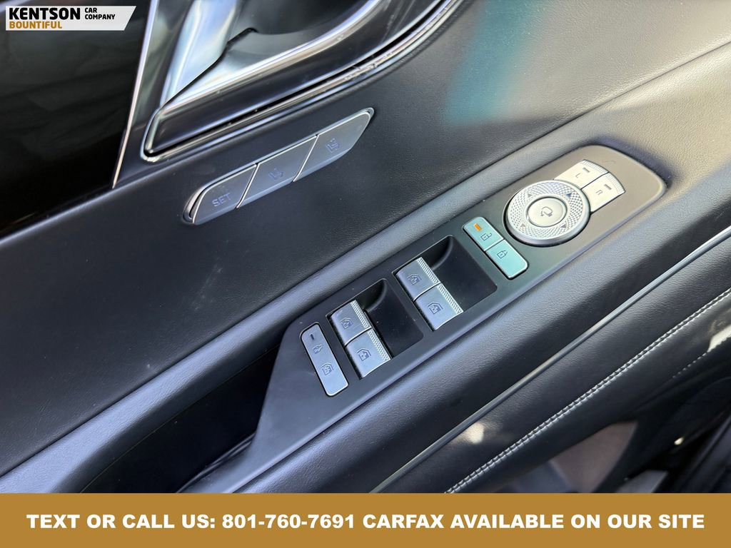 Used 2025 Genesis GV80 2.5T Standard image 23