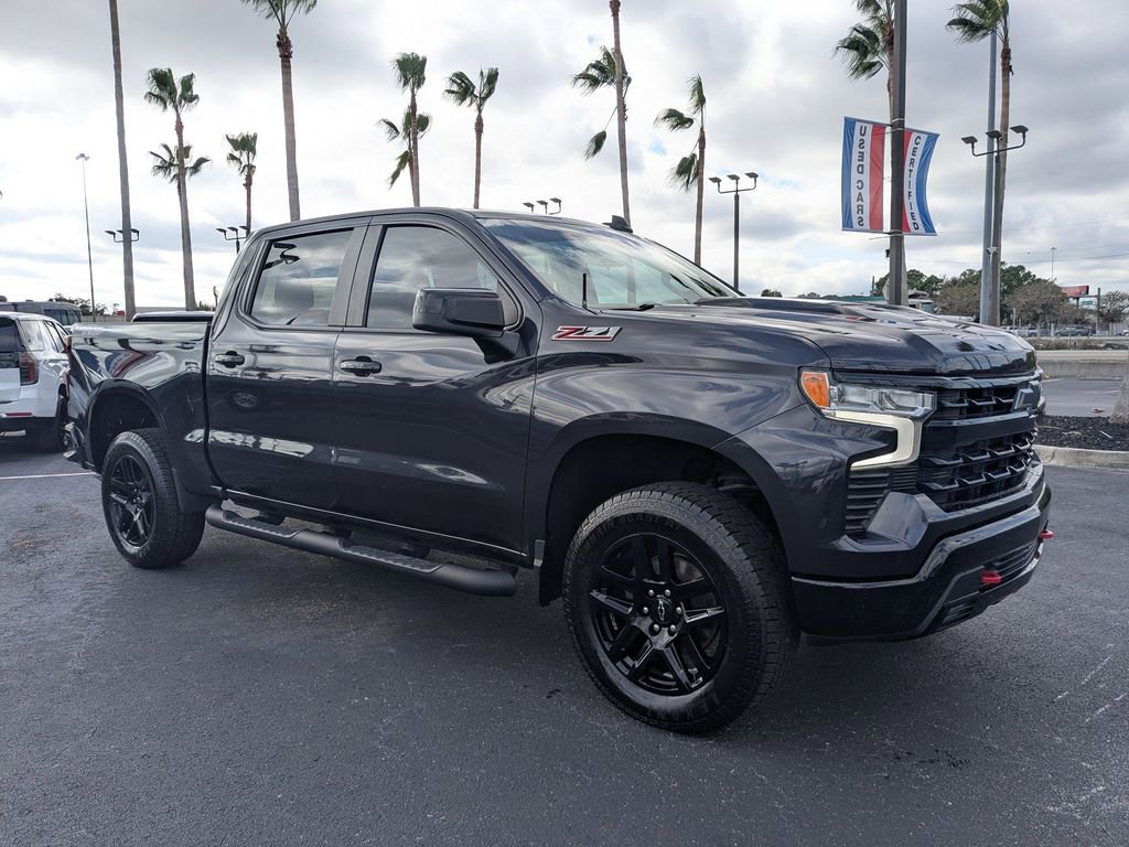 Used 2022 Chevrolet Silverado 1500 LT Trail Boss image 2