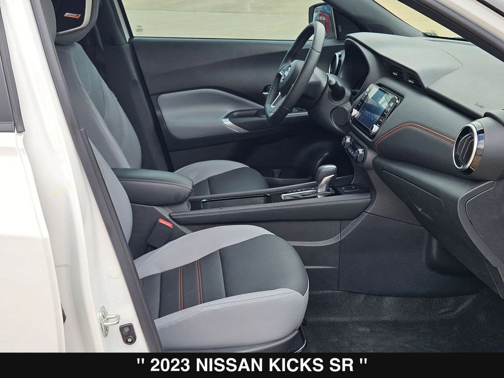 Used 2023 Nissan Kicks SR w/ SR Premium Package image 29