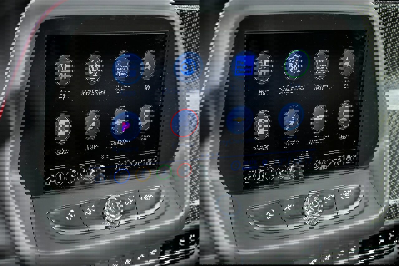 Used 2021 Chevrolet Camaro ZL1 image 33