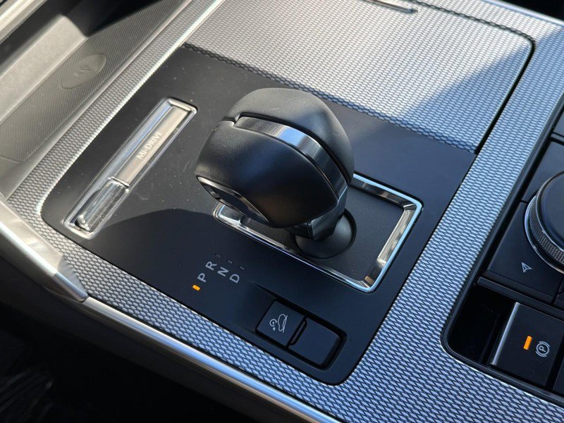 Used 2025 MAZDA CX-90 3.3 Turbo w/ Preferred Package image 19