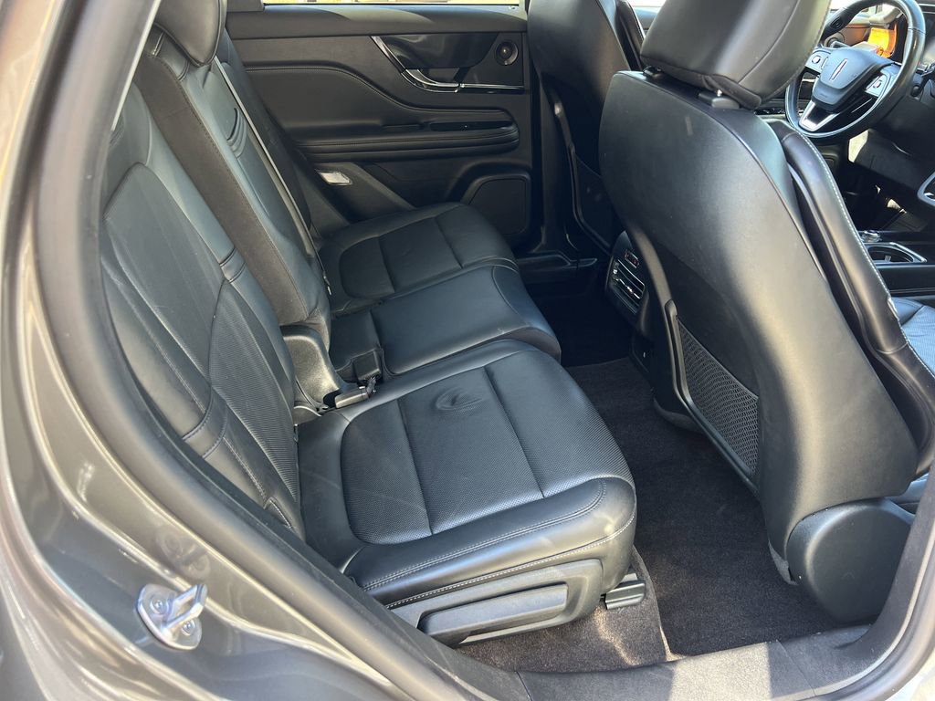 Used 2021 Lincoln Corsair Reserve w/ Equipment Group 201A image 13