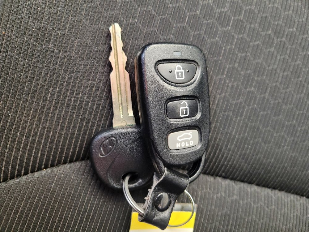 Used 2018 Hyundai Elantra SEL FWD image 32