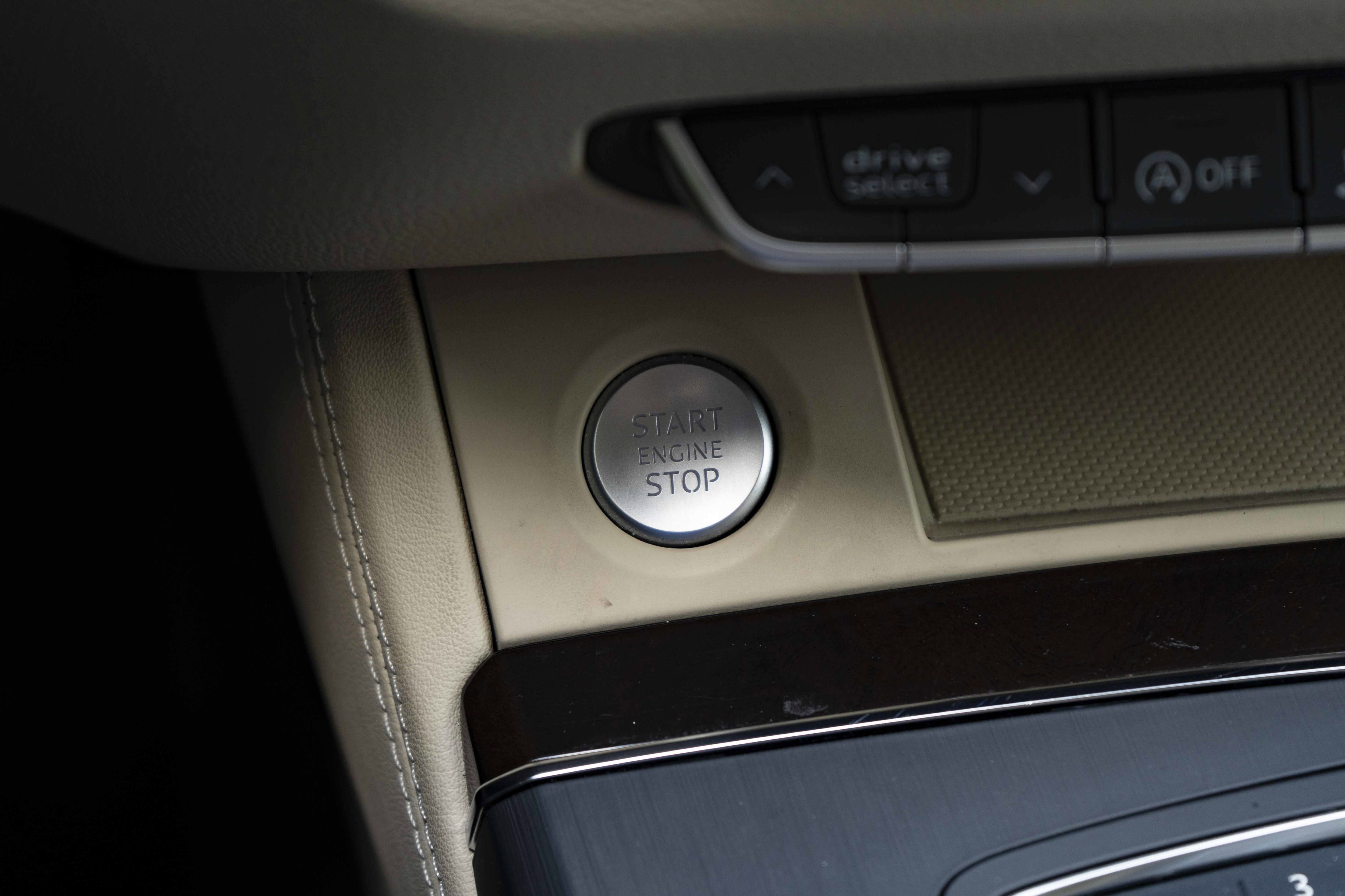 Used 2019 Audi Q5 2.0T Premium Plus AWD/4WD image 30