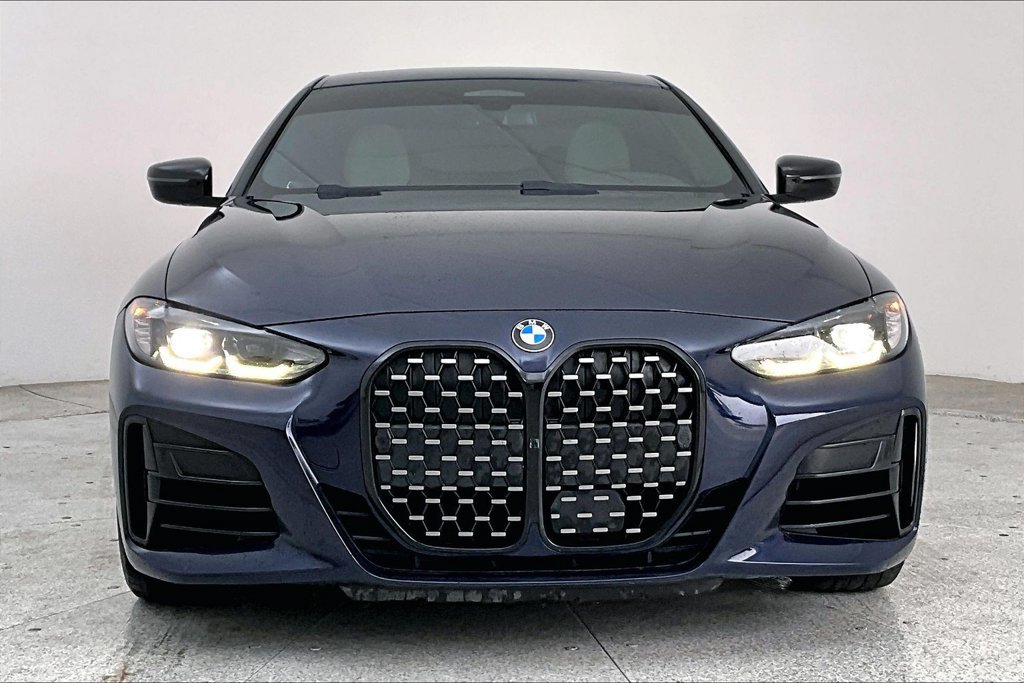 Used 2023 BMW M440i Coupe w/ Premium Package RWD image 3