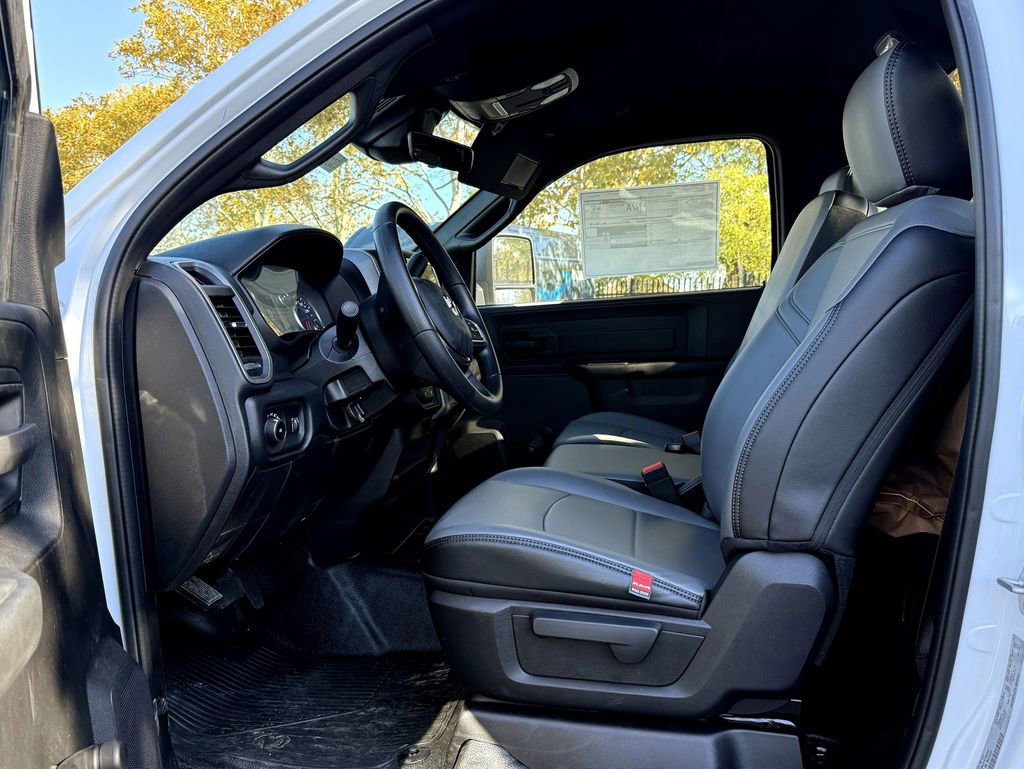 New 2026 RAM 3500 Tradesman w/ Chrome Appearance Group image 11