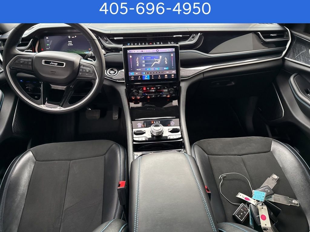 Used 2022 Jeep Grand Cherokee Trailhawk w/ Luxury Tech Group III image 20