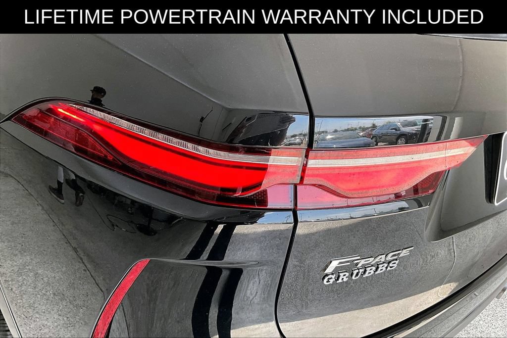 Used 2022 Jaguar F-PACE SVR AWD/4WD image 39