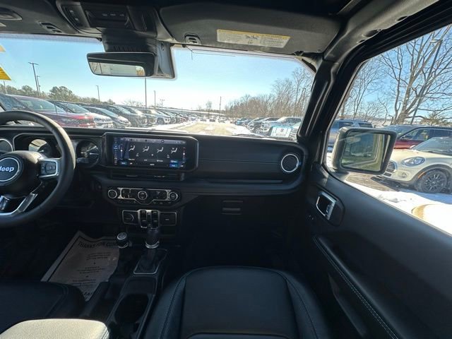 Used 2024 Jeep Wrangler High Altitude image 28