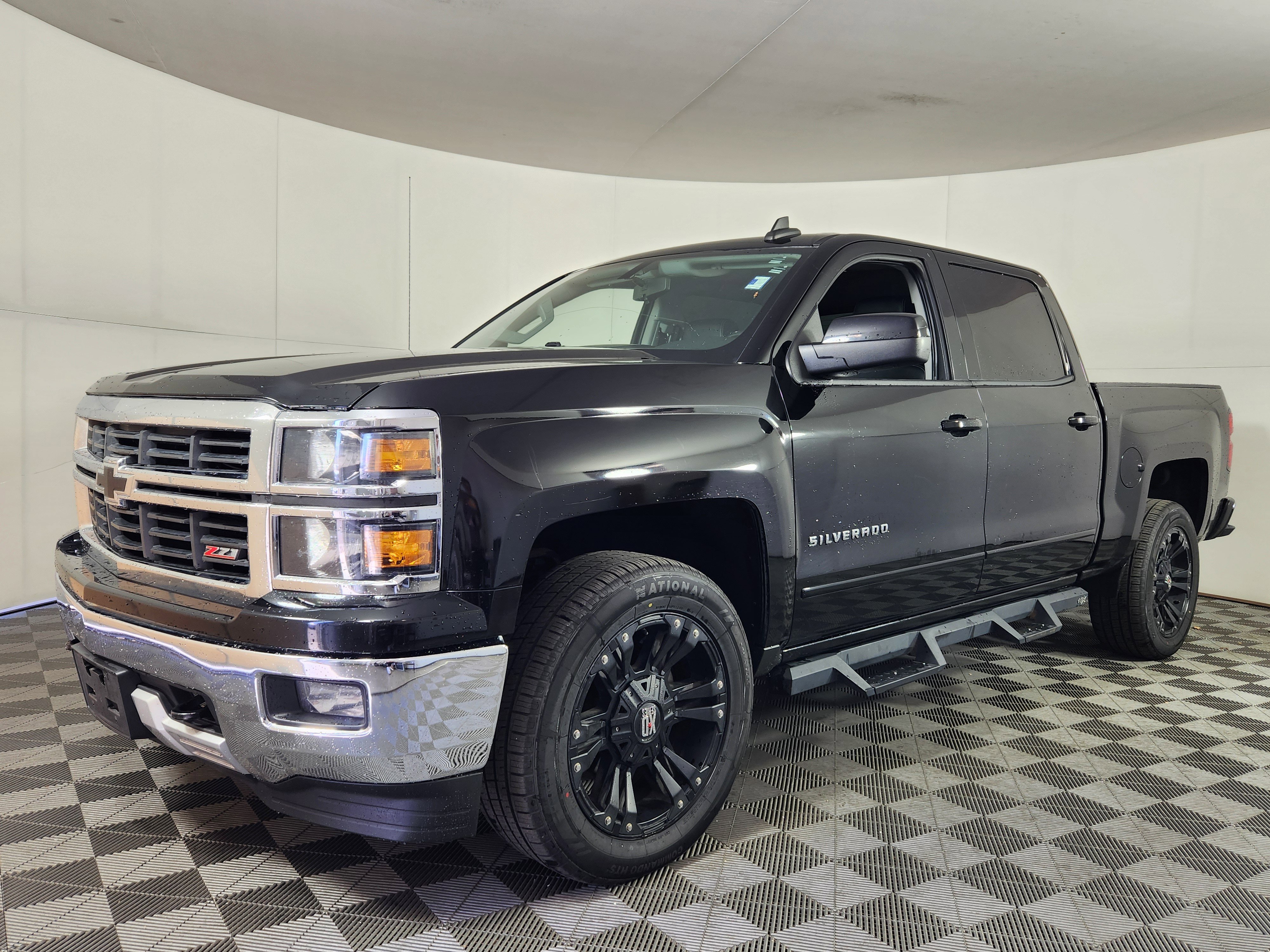Used 2015 Chevrolet Silverado 1500 LT w/ All Star Edition AWD/4WD image 3