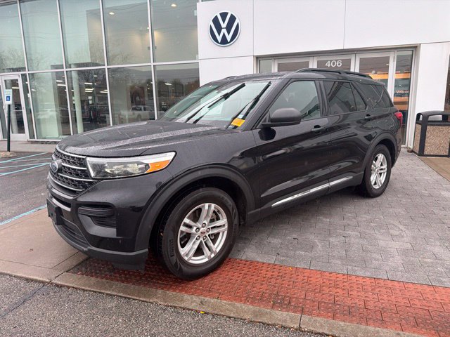 Used 2020 Ford Explorer XLT RWD image 1