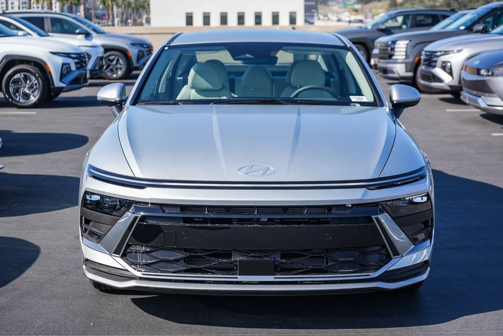 New 2026 Hyundai Sonata Blue FWD image 2