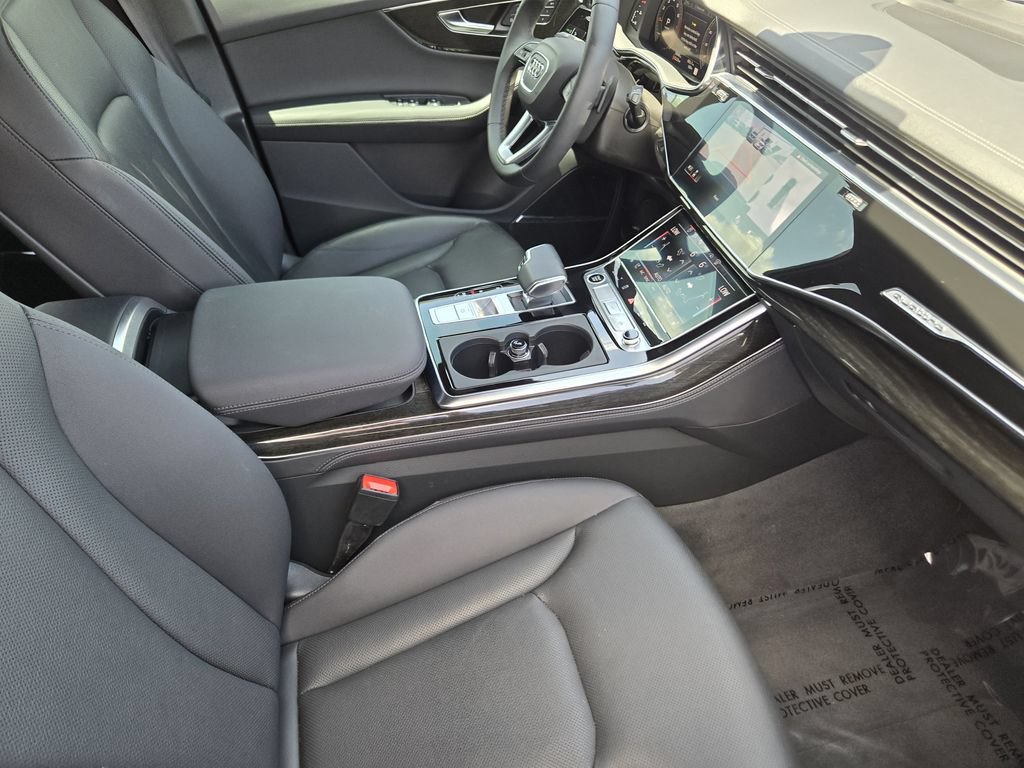 Certified 2023 Audi Q7 2.0T Premium Plus w/ Prestige Package AWD/4WD image 18