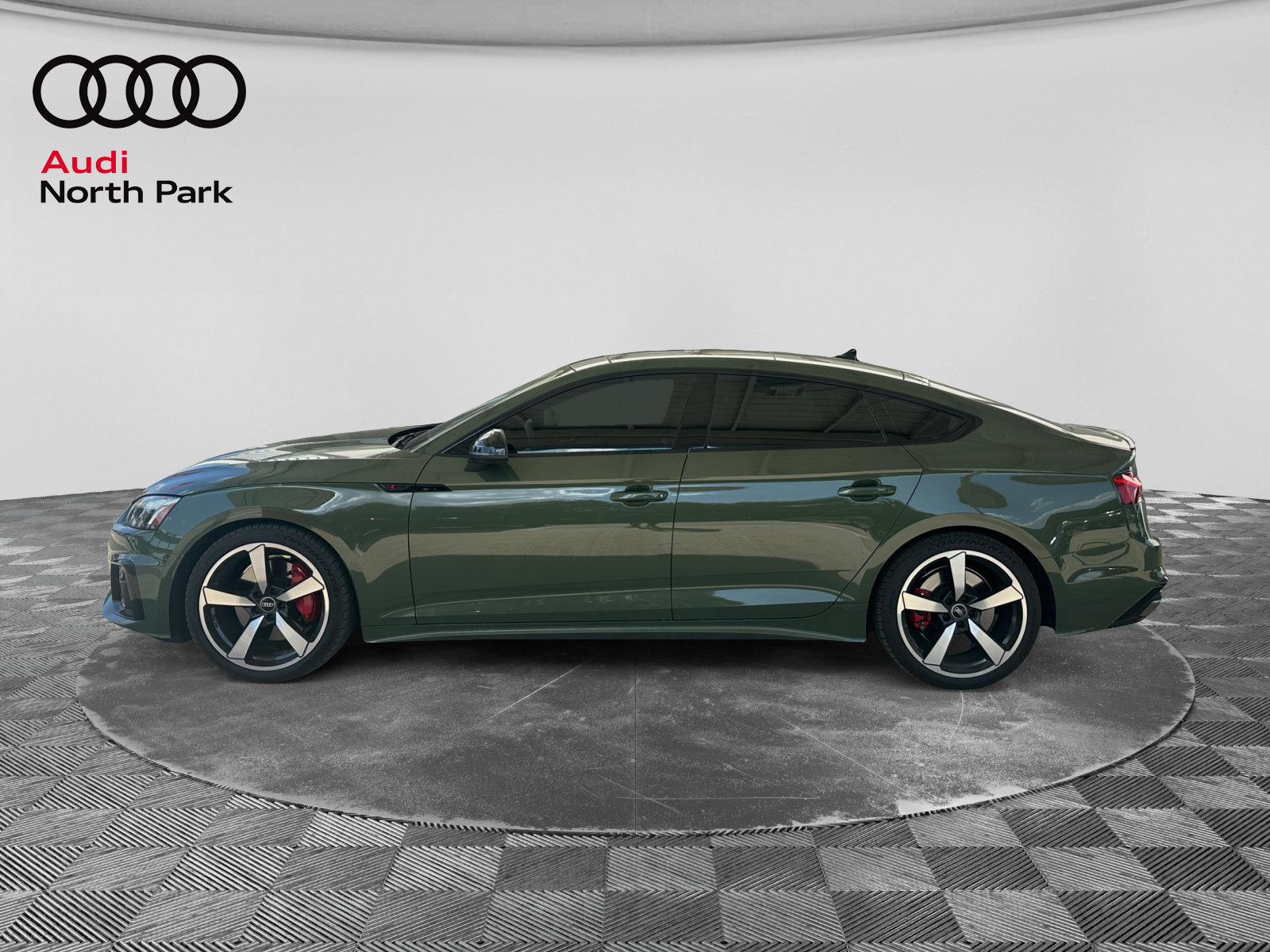 Used 2023 Audi A5 2.0T Premium Plus w/ Premium Plus AWD/4WD image 2