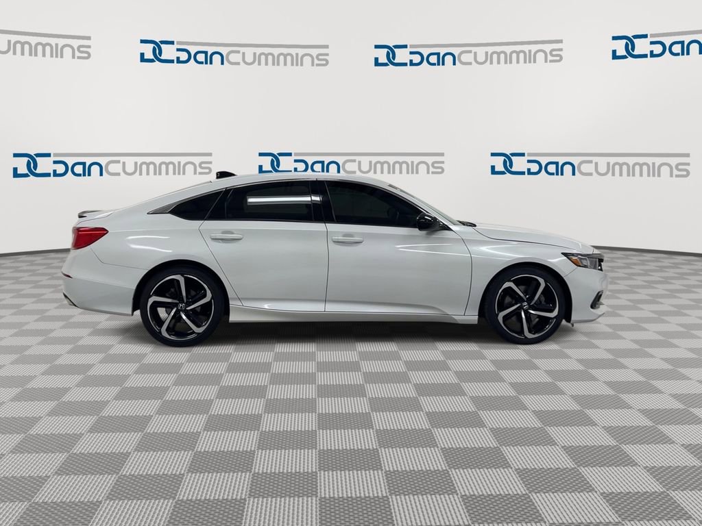 Used 2022 Honda Accord Sport image 9