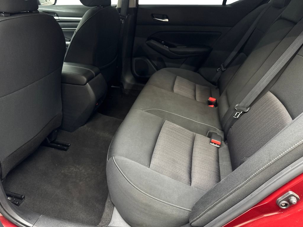 Used 2022 Nissan Altima 2.5 SV w/ SV Premium Package image 34