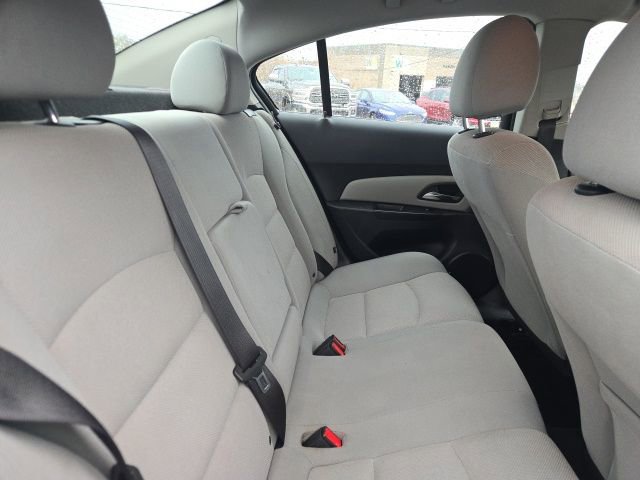 Used 2014 Chevrolet Cruze LT image 27