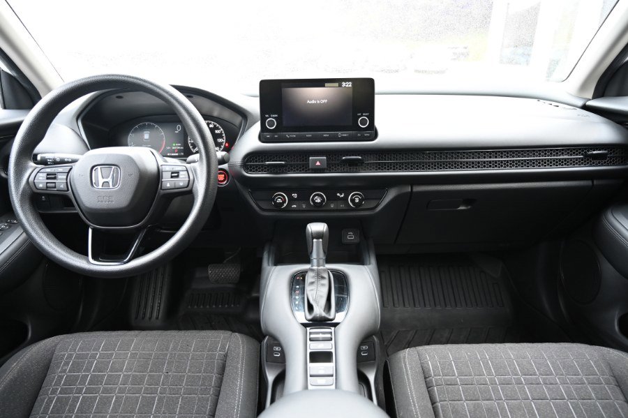 Used 2024 Honda HR-V LX image 10