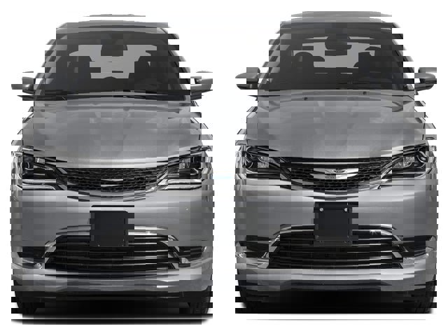 Used 2017 Chrysler 200 Limited Platinum w/ Comfort & Convenience Group FWD image 4