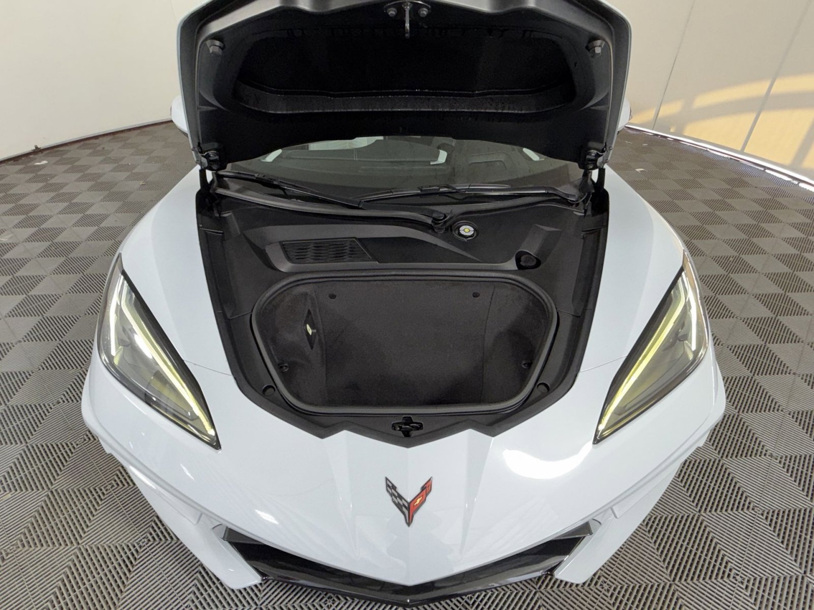 Used 2020 Chevrolet Corvette Stingray Preferred Conv w/ 2LT Preferred Equipment Group image 26