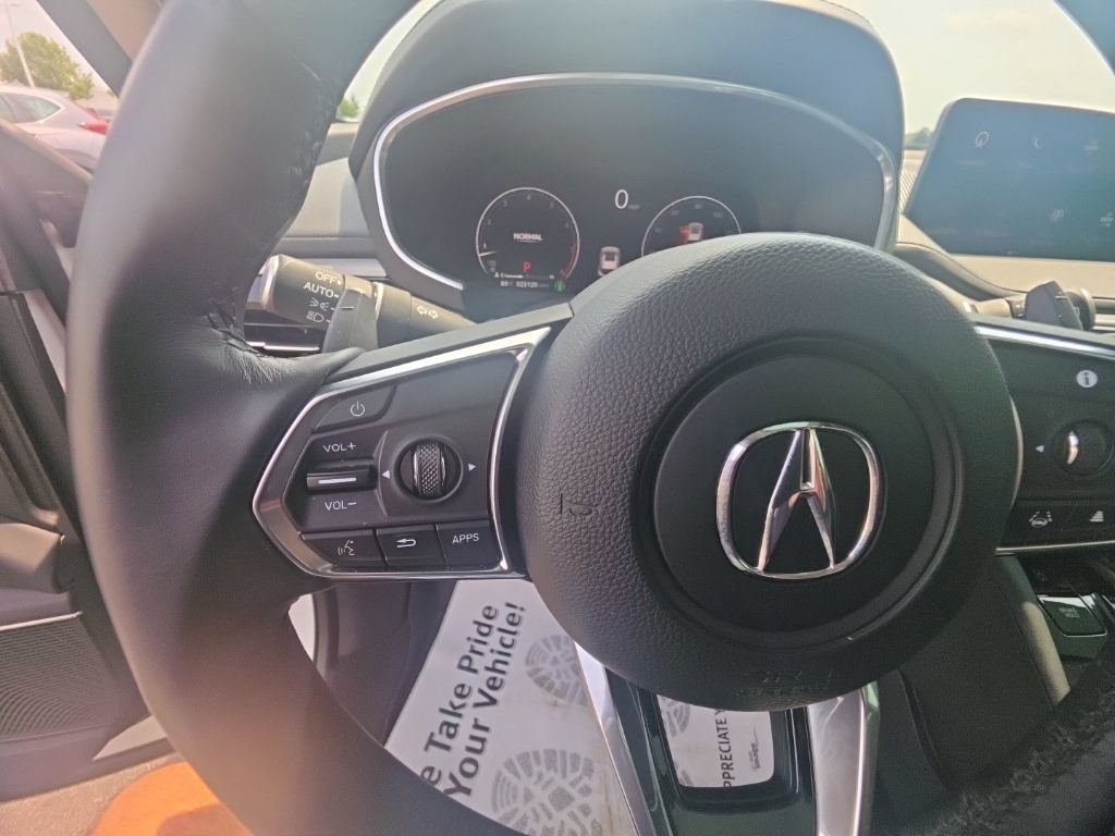 Certified 2024 Acura MDX SH-AWD w/ Technology Package image 17