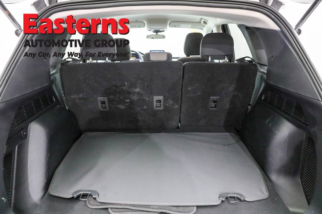 Used 2022 Ford Escape SE image 9