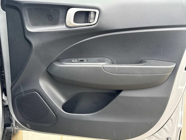 New 2026 Hyundai Venue SEL FWD image 16