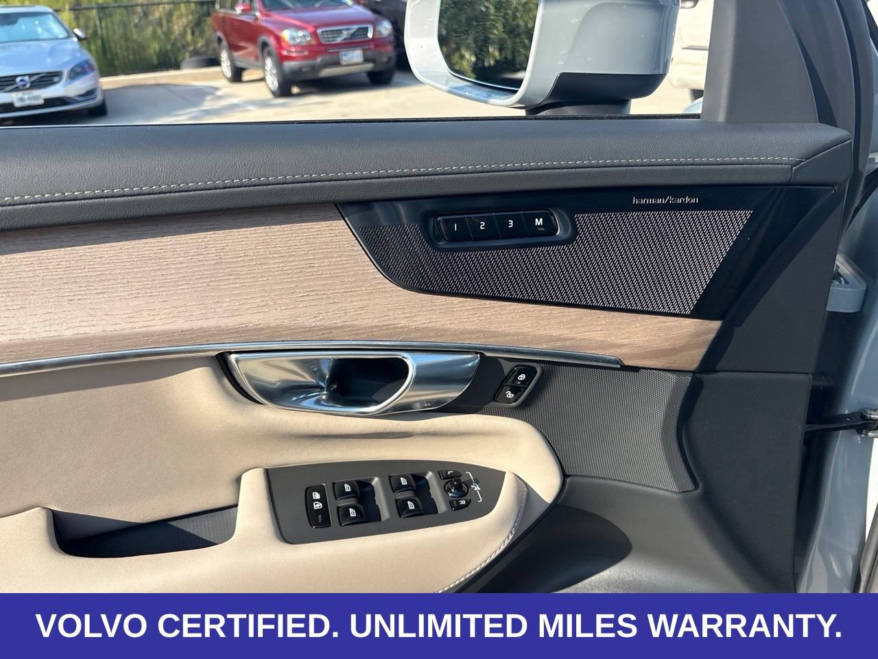 Certified 2026 Volvo XC90 B6 Plus w/ Protection Package Premier AWD/4WD image 16