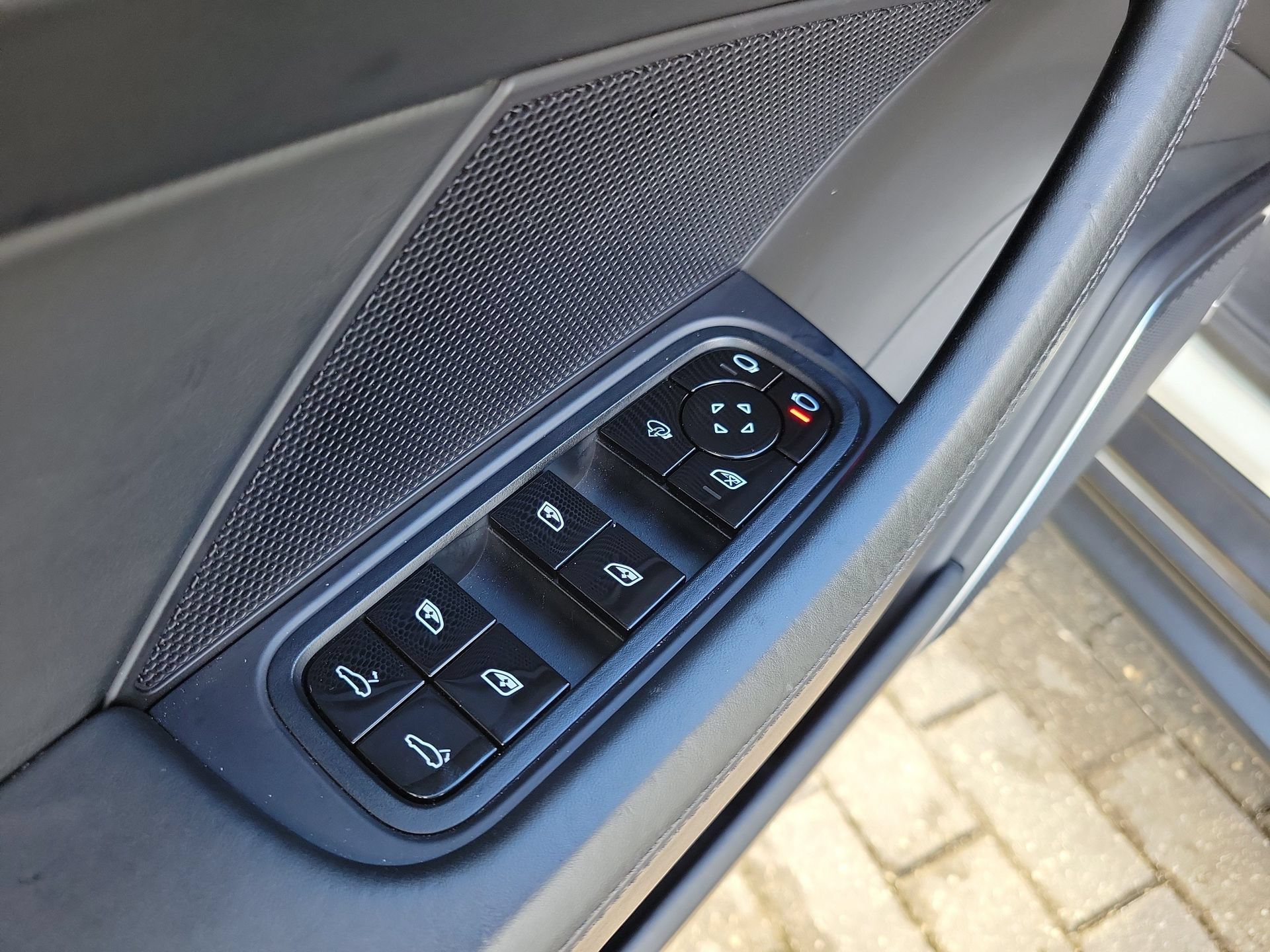 Used 2019 Porsche Panamera GTS AWD/4WD image 22