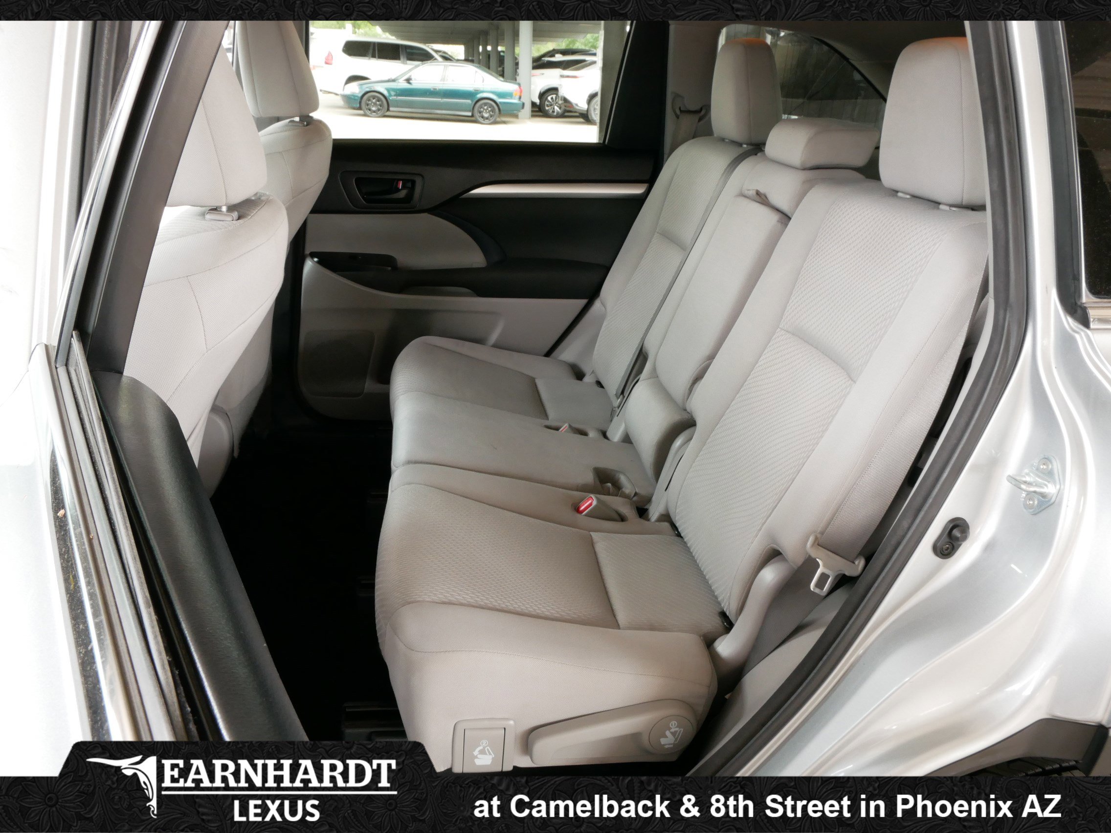 Used 2017 Toyota Highlander LE image 20