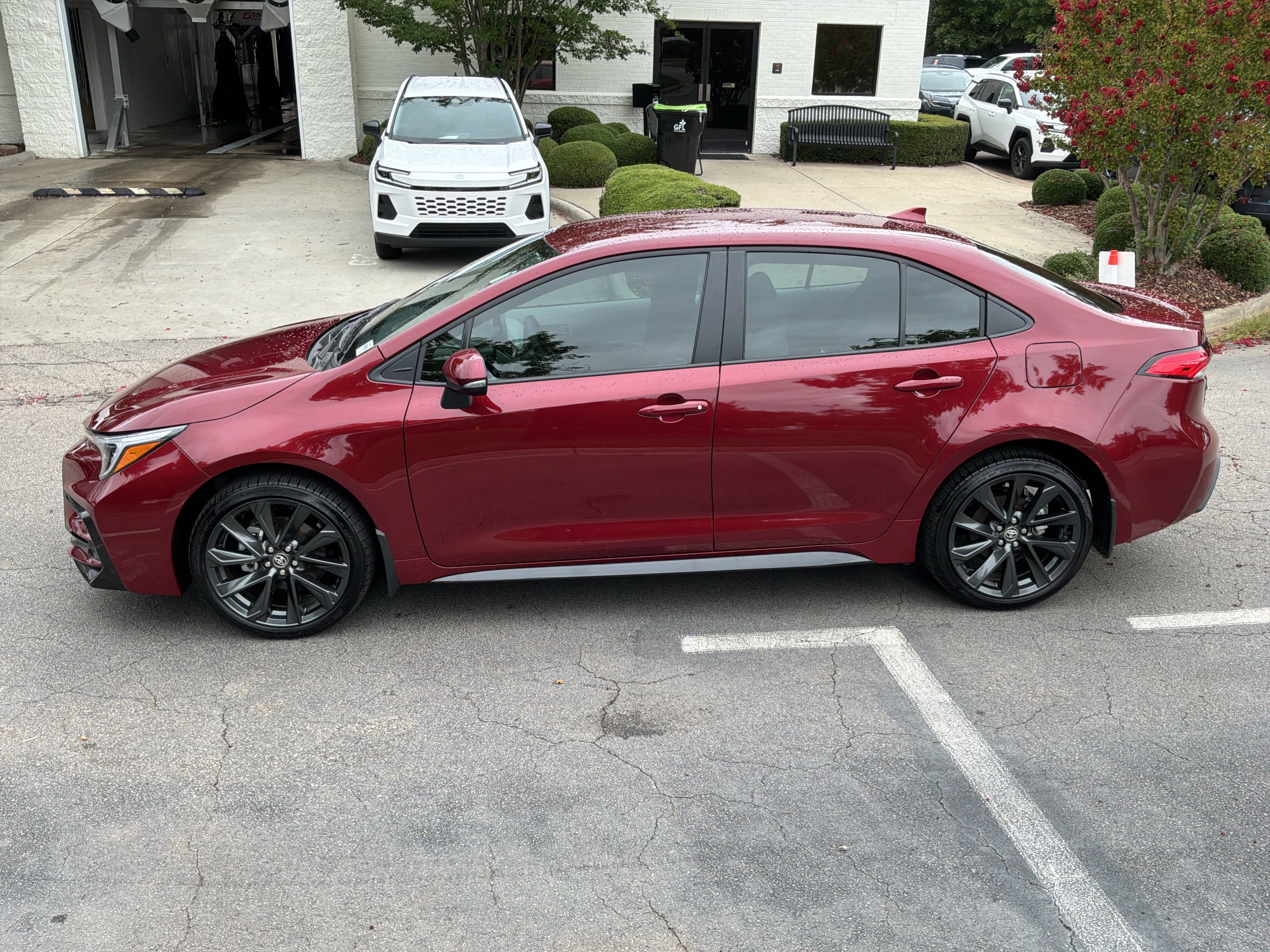 Used 2026 Toyota Corolla SE FWD image 7