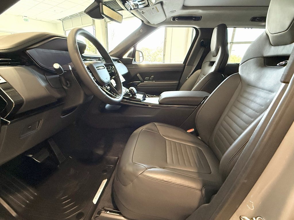 New 2025 Land Rover Range Rover Sport SV Edition Two image 16