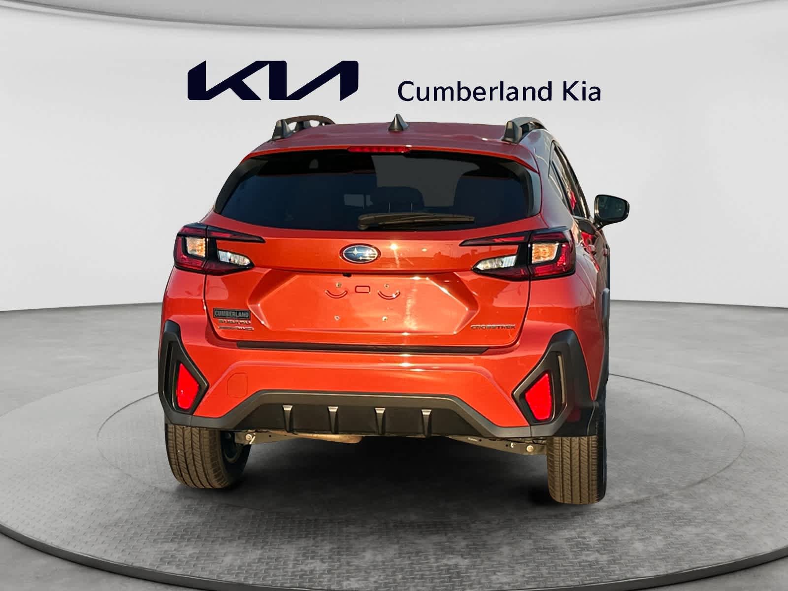 Used 2024 Subaru Crosstrek 2.0i Premium AWD/4WD image 4