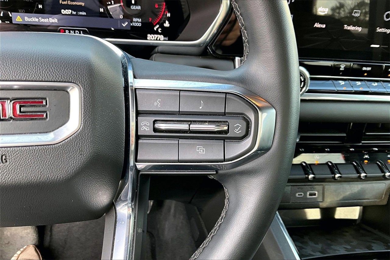 Used 2024 GMC Canyon Elevation w/ Trailering Package image 28