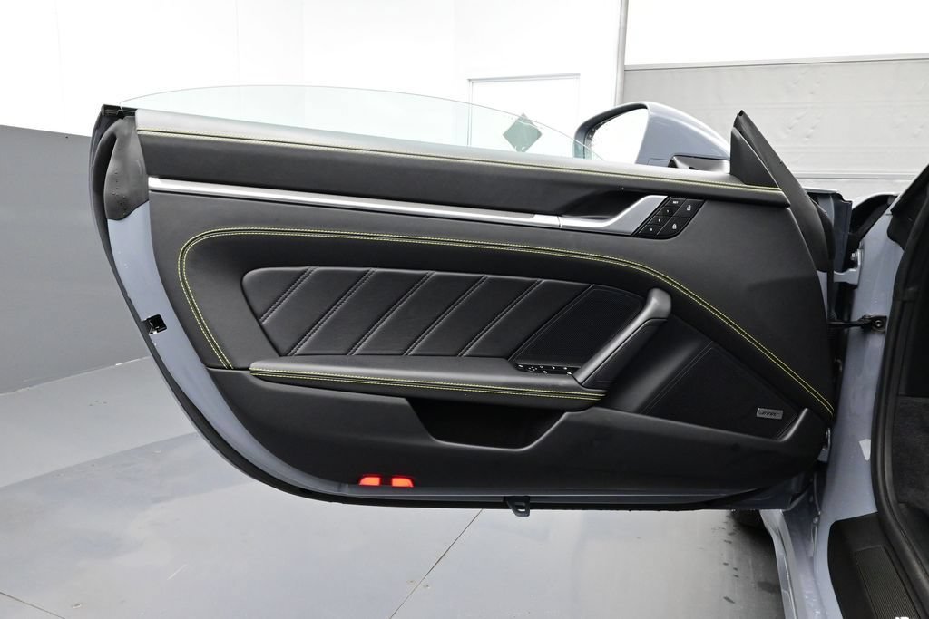 Certified 2024 Porsche 911 Turbo S AWD/4WD image 7