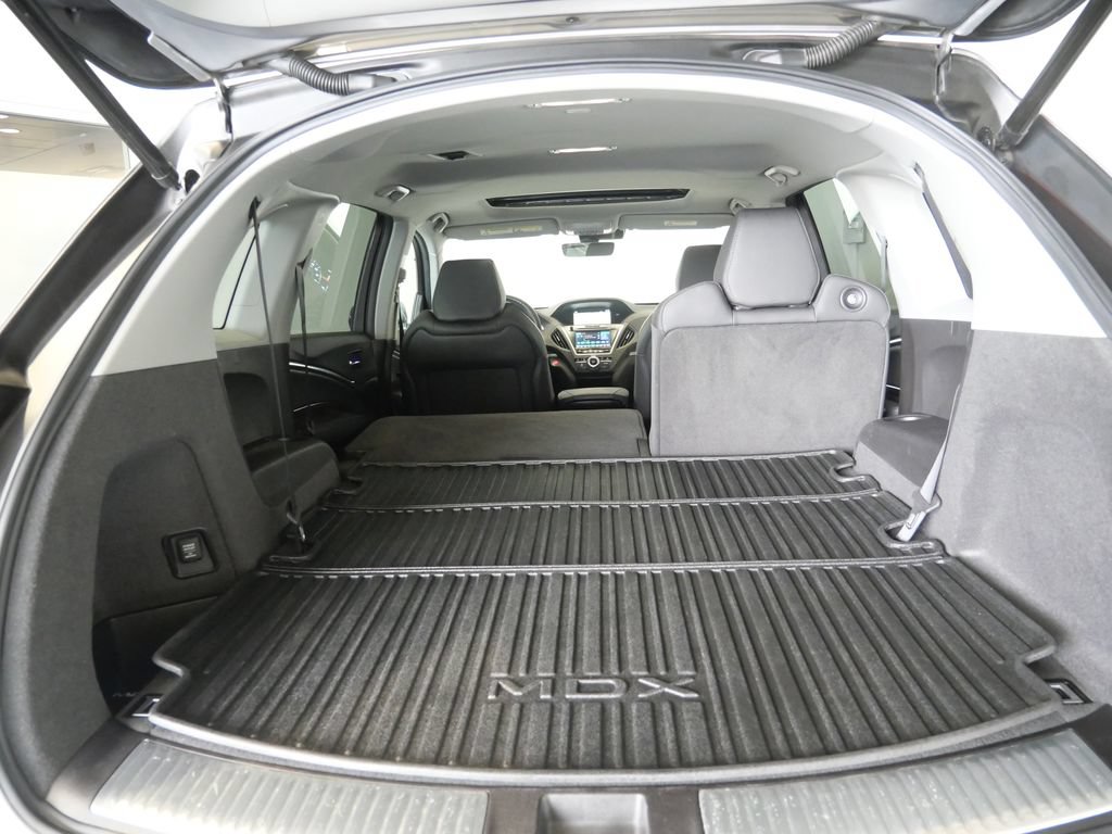 Used 2018 Acura MDX w/ Technology Package AWD/4WD image 29