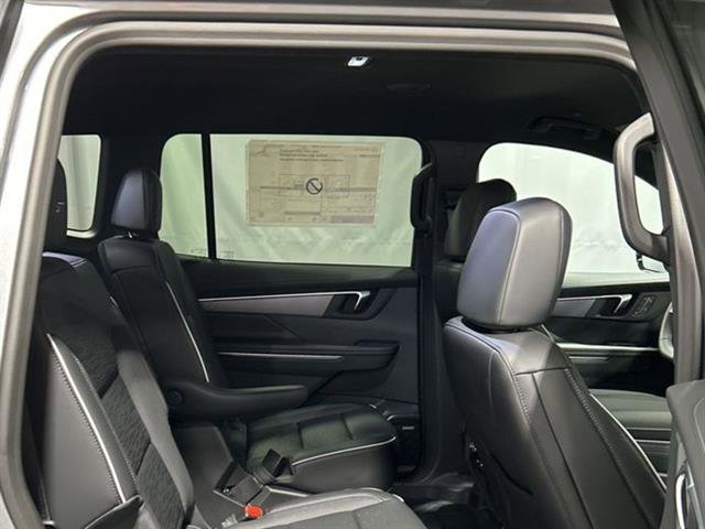 New 2026 Buick Enclave Sport Touring w/ Power Package image 18