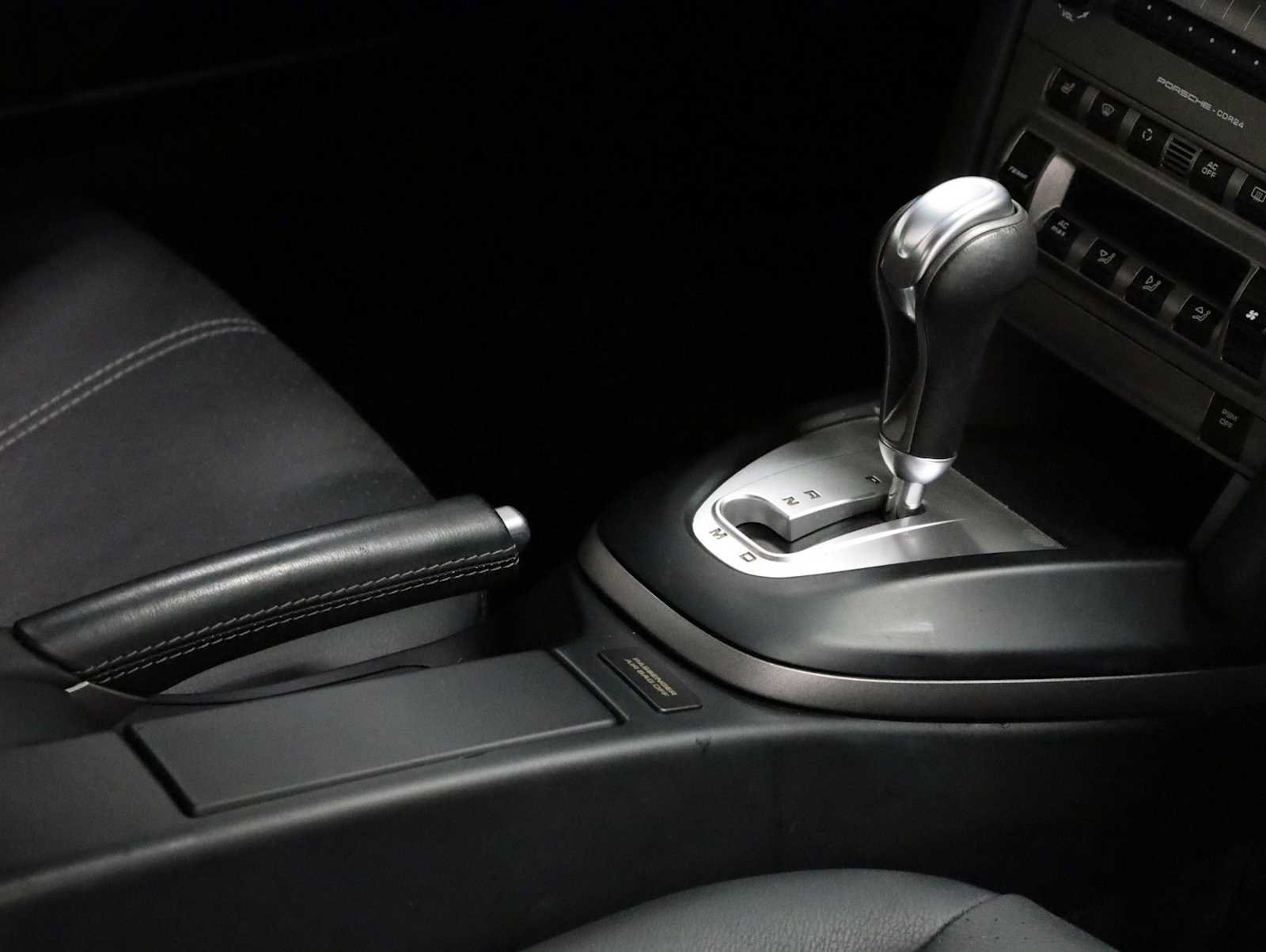 Used 2008 Porsche Cayman RWD image 19