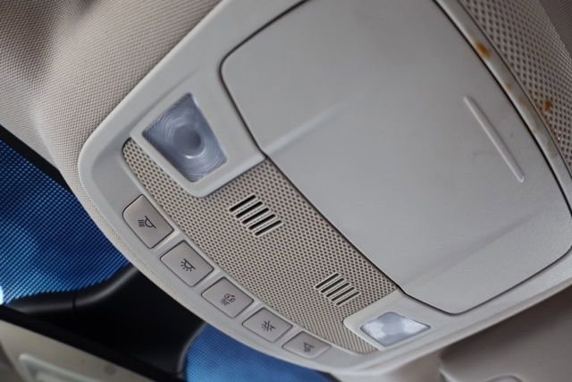 Used 2020 Ford Edge Titanium image 28