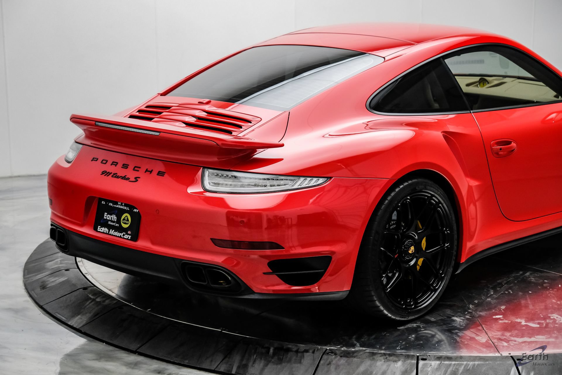 Used 2014 Porsche 911 Turbo S AWD/4WD image 22
